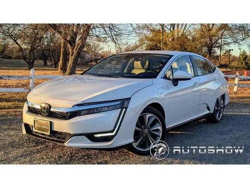 2018 Honda Clarity Touring FWD photo