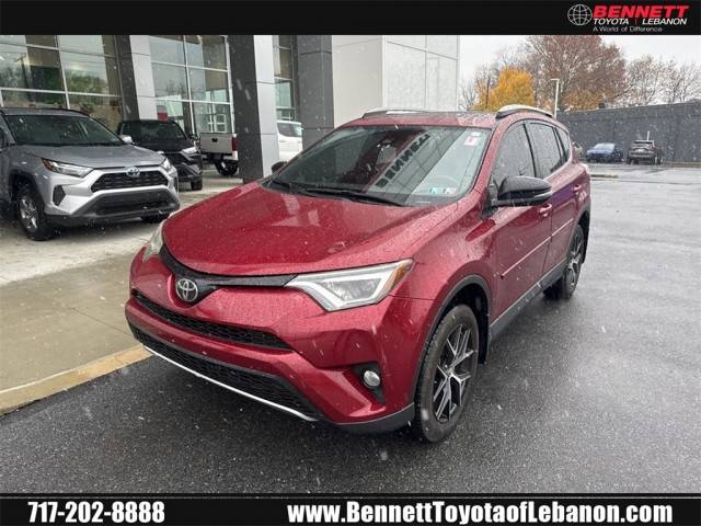 2018 Toyota RAV4 SE AWD photo