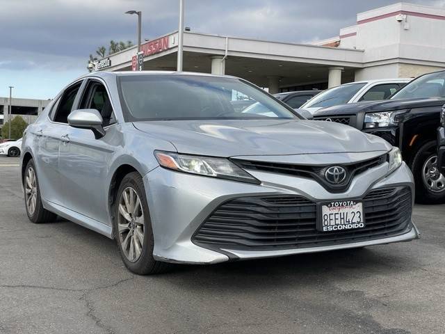 2018 Toyota Camry LE FWD photo