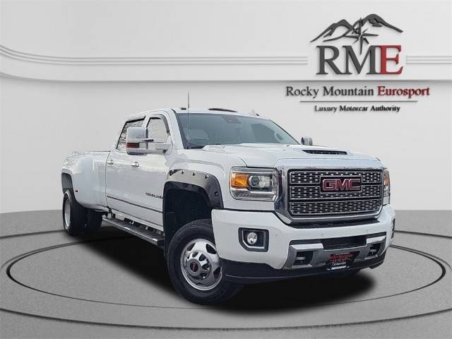 2018 GMC Sierra 3500HD Denali 4WD photo