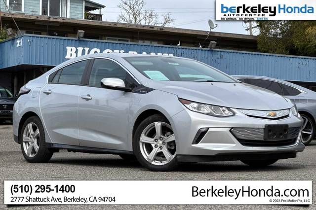 2018 Chevrolet Volt LT FWD photo