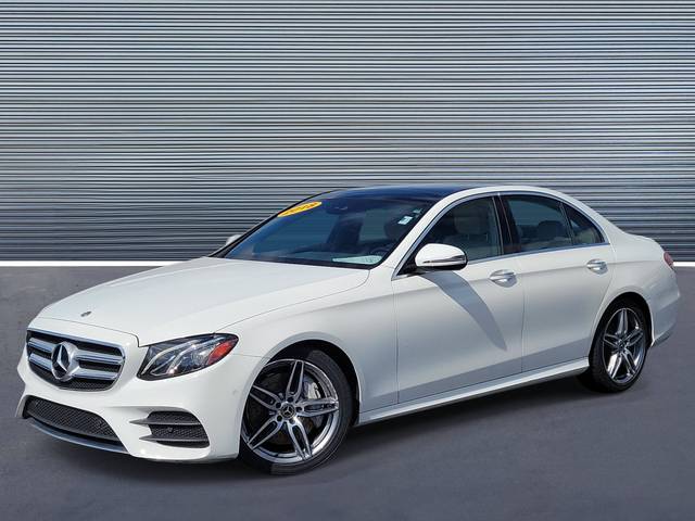 2018 Mercedes-Benz E-Class E 300 RWD photo