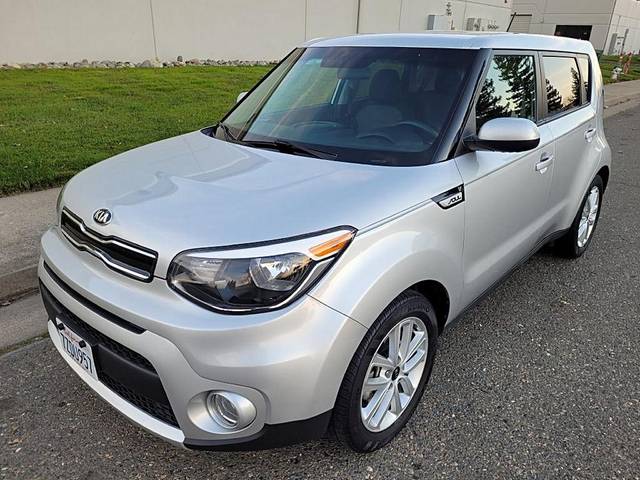 2018 Kia Soul + FWD photo