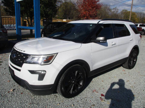 2018 Ford Explorer XLT 4WD photo