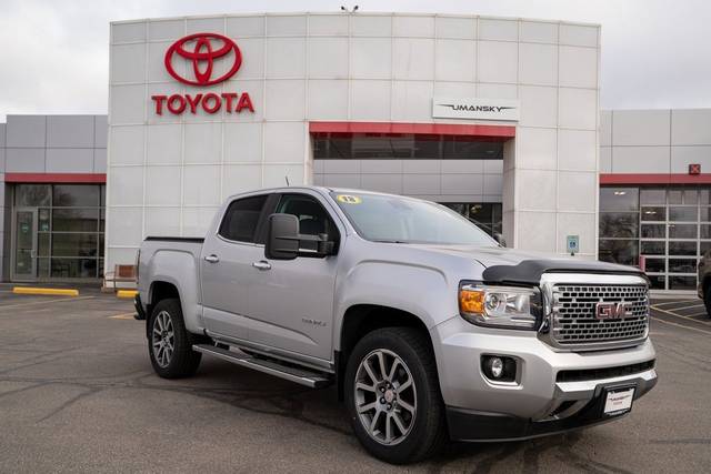 2018 GMC Canyon 4WD Denali 4WD photo