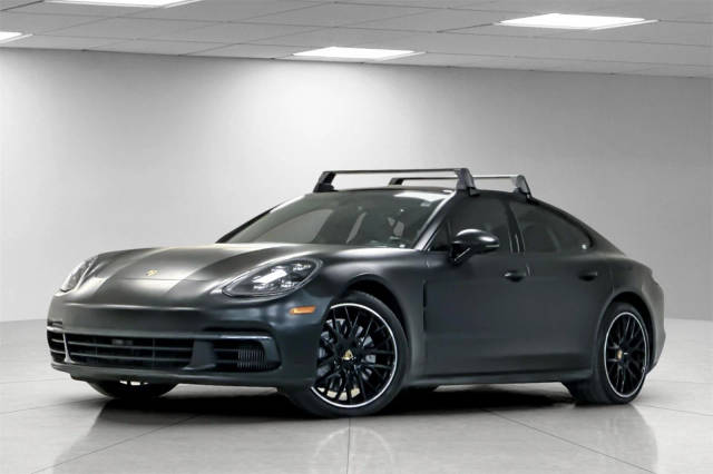 2018 Porsche Panamera 4 E-Hybrid AWD photo
