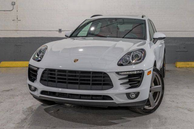 2018 Porsche Macan S AWD photo