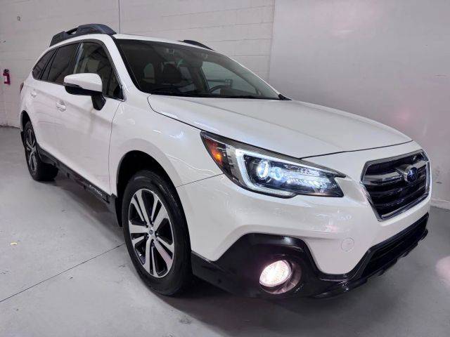 2018 Subaru Outback Limited AWD photo