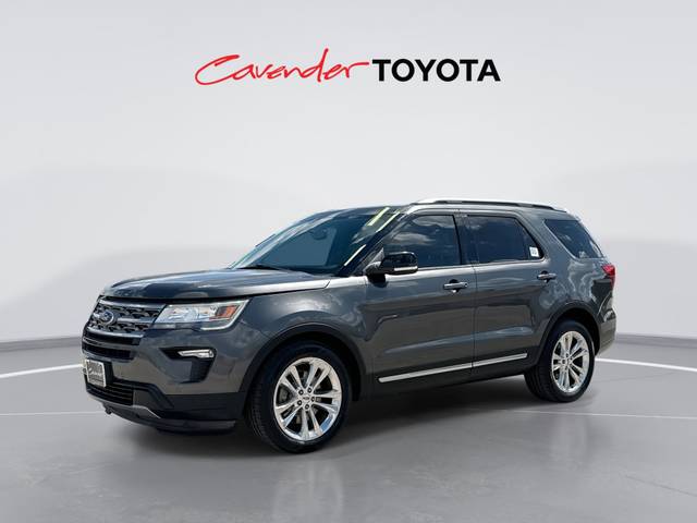 2018 Ford Explorer XLT FWD photo
