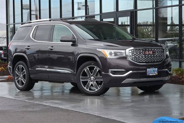 2018 GMC Acadia Denali AWD photo
