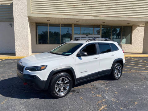 2019 Jeep Cherokee Trailhawk 4WD photo