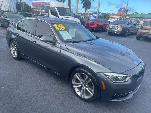 2018 BMW 3 Series 330i RWD photo