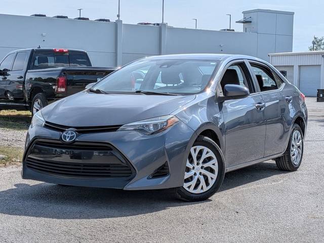 2018 Toyota Corolla LE FWD photo