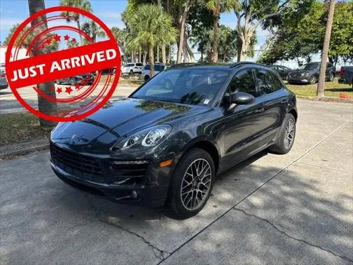 2018 Porsche Macan S AWD photo