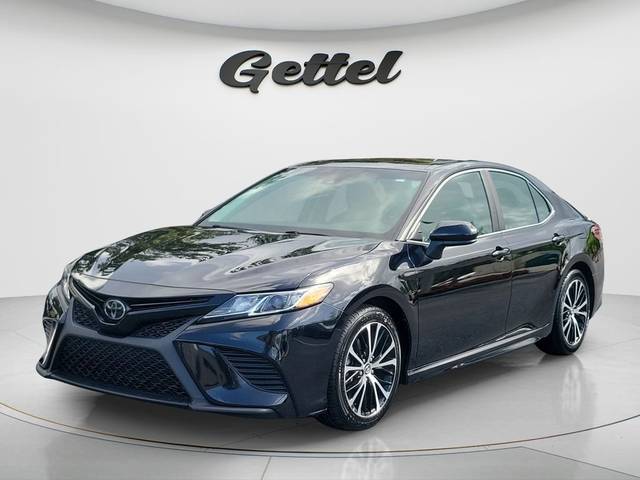 2018 Toyota Camry SE FWD photo