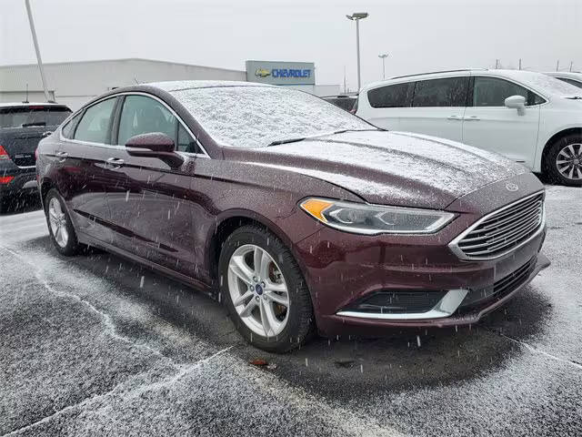 2018 Ford Fusion SE FWD photo
