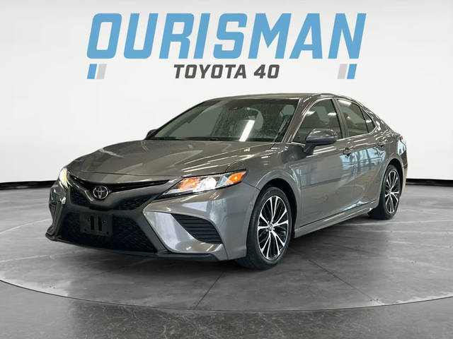 2018 Toyota Camry SE FWD photo