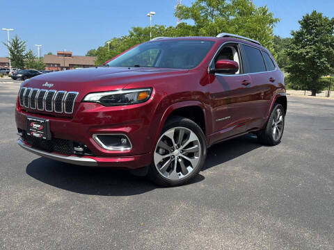 2019 Jeep Cherokee Overland 4WD photo