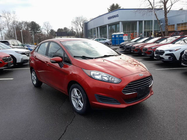 2018 Ford Fiesta SE FWD photo