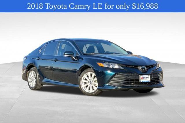 2018 Toyota Camry LE FWD photo