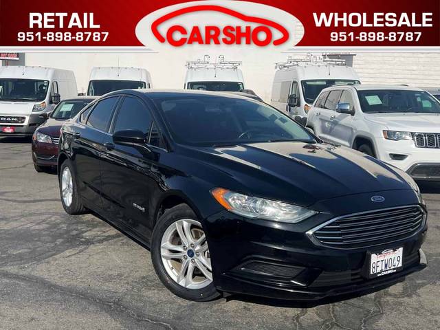 2018 Ford Fusion SE FWD photo