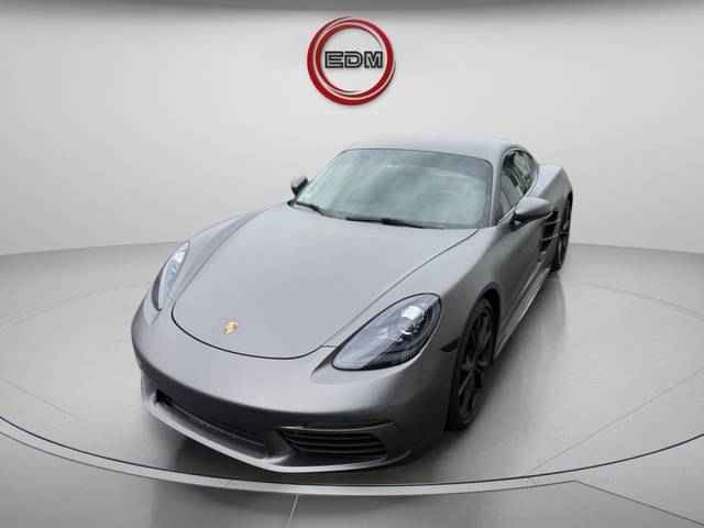 2018 Porsche Cayman  RWD photo