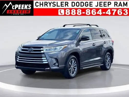 2018 Toyota Highlander XLE FWD photo