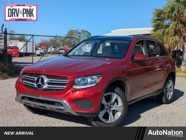 2018 Mercedes-Benz GLC-Class GLC 300 AWD photo