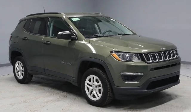 2018 Jeep Compass Sport 4WD photo