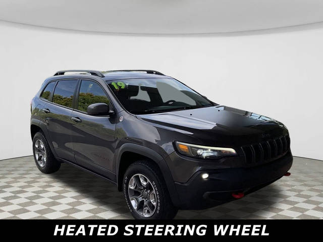 2019 Jeep Cherokee Trailhawk 4WD photo