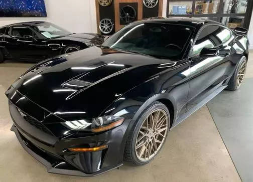 2018 Ford Mustang EcoBoost RWD photo