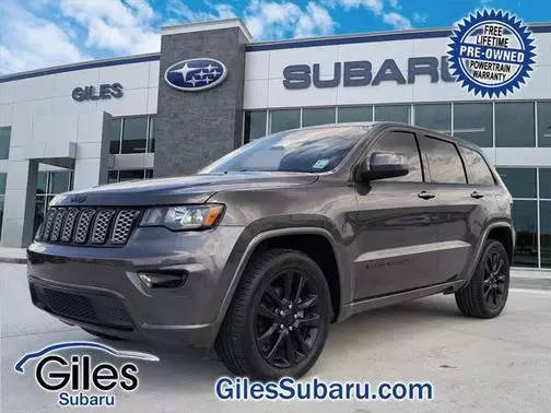 2018 Jeep Grand Cherokee Altitude RWD photo