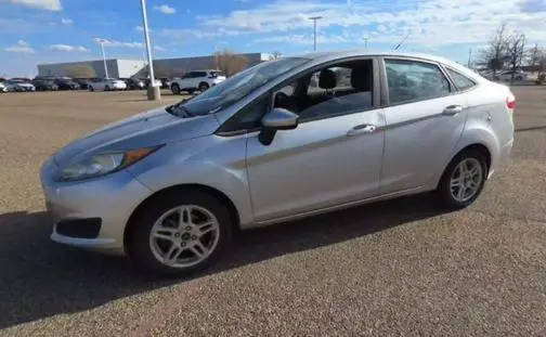 2018 Ford Fiesta SE FWD photo