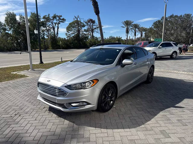 2018 Ford Fusion SE FWD photo