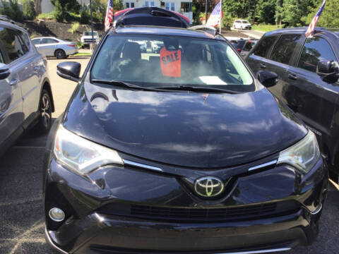 2018 Toyota RAV4 XLE AWD photo