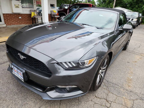 2017 Ford Mustang EcoBoost Premium RWD photo