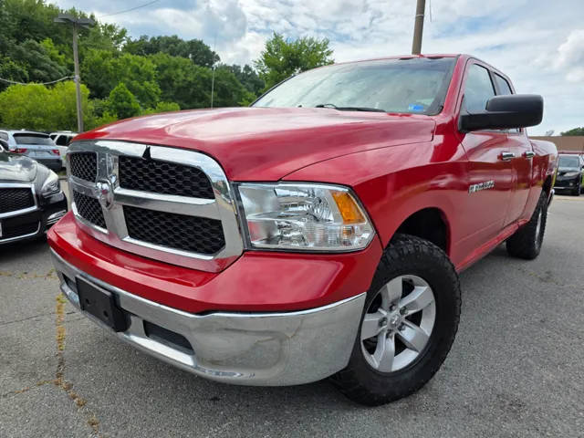 2017 Ram 1500 SLT 4WD photo