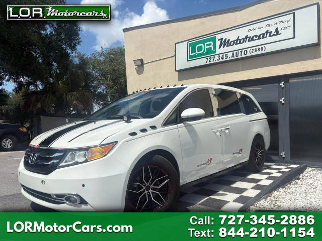 2016 Honda Odyssey Touring FWD photo