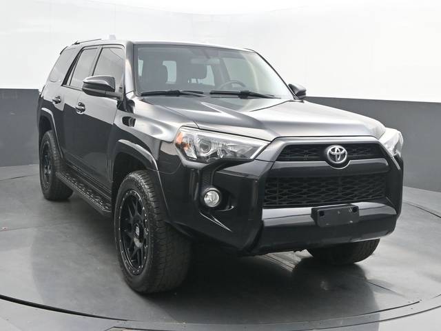 2017 Toyota 4Runner SR5 4WD photo