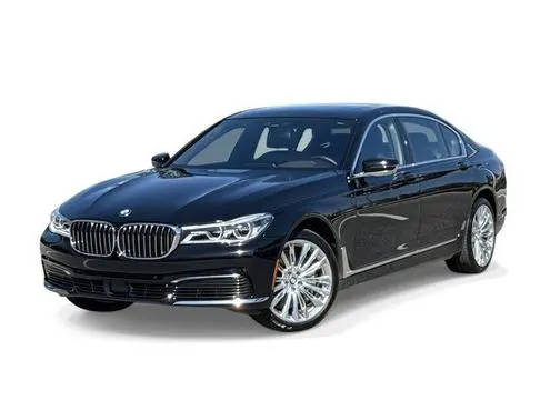 2019 BMW 7 Series 750i RWD photo