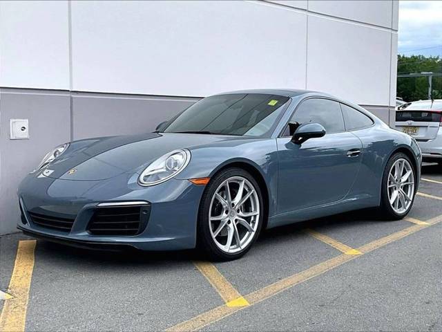 2018 Porsche 911 Carrera RWD photo