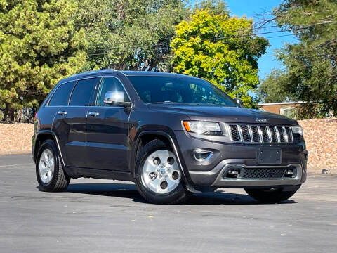 2015 Jeep Grand Cherokee Overland 4WD photo