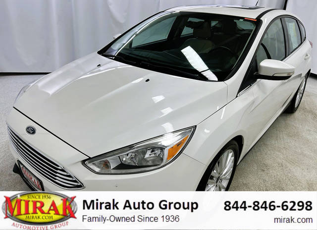 2017 Ford Focus Titanium FWD photo