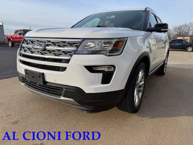 2018 Ford Explorer XLT 4WD photo