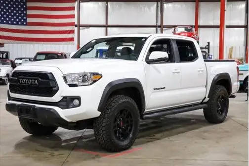 2018 Toyota Tacoma TRD Off Road 4WD photo