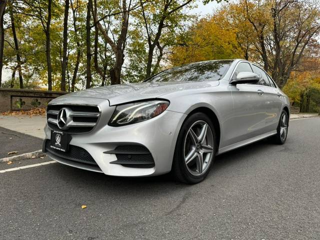 2018 Mercedes-Benz E-Class E 400 AWD photo