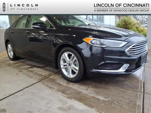 2018 Ford Fusion SE FWD photo