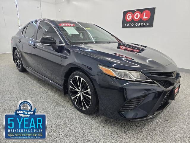2018 Toyota Camry SE FWD photo
