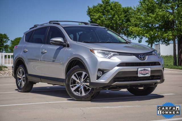 2018 Toyota RAV4 XLE FWD photo