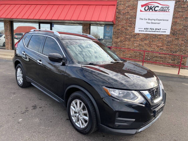 2017 Nissan Rogue SV FWD photo